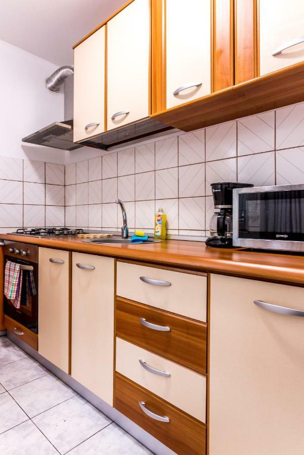 ［カレア アラドゥルイ］アパートメント（30m²）｜ 1ベッドルーム／1バスルーム ティミショアラ エクステリア 写真